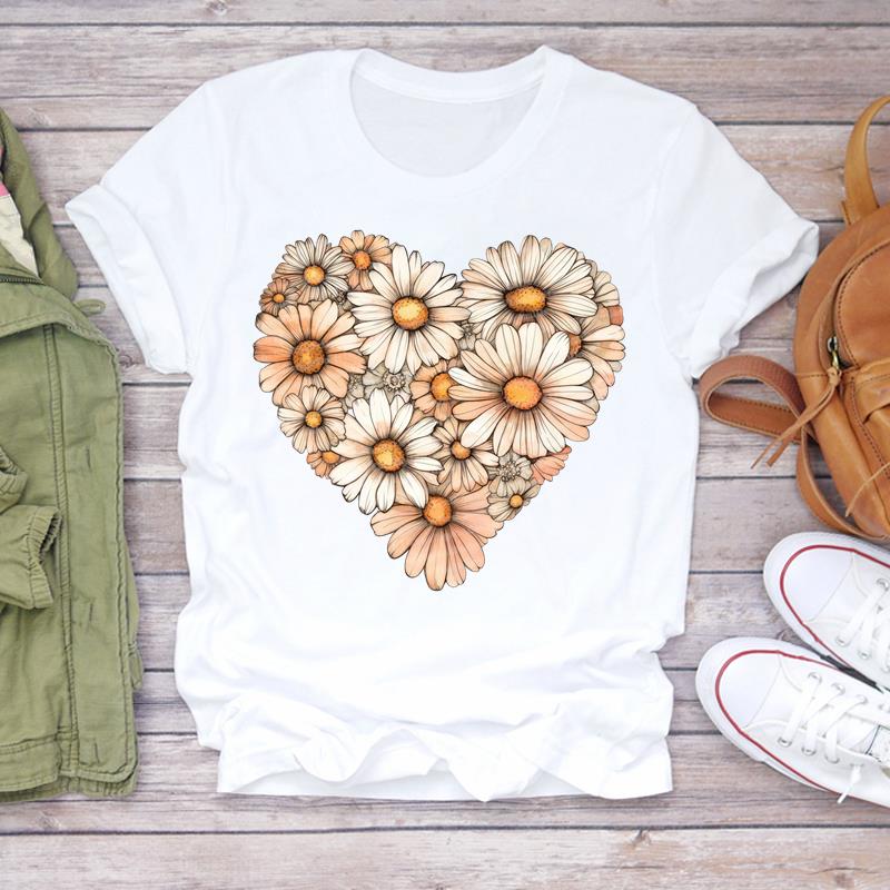 (Asian Size) lovely heart trend Graphic Short Sleeve T-shirts Lady Female Top Printed Fashion Clothing Women Casual T Shirt Tee