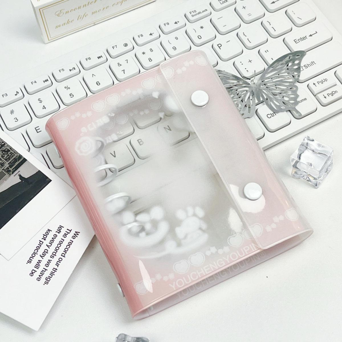 

Кольцевой скоросшиватель серии M5: Высокопрозрачный ПВХ журнал, трехсекционный мини-фотоальбом и держатель для карточек для наблюдения за звездами