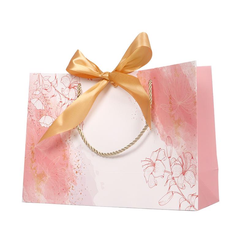 

Fashion Handbag & Gift Packaging with Bow and Ribbon - Perfect for Shopping, Clothing & Cosmetics