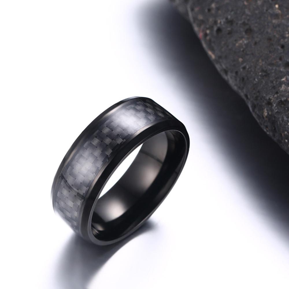 

8 мм Мода Помолвка Нержавеющая сталь Мужчины Кольцо Обручальное кольцо Углеродное волокно Кольцо Черный