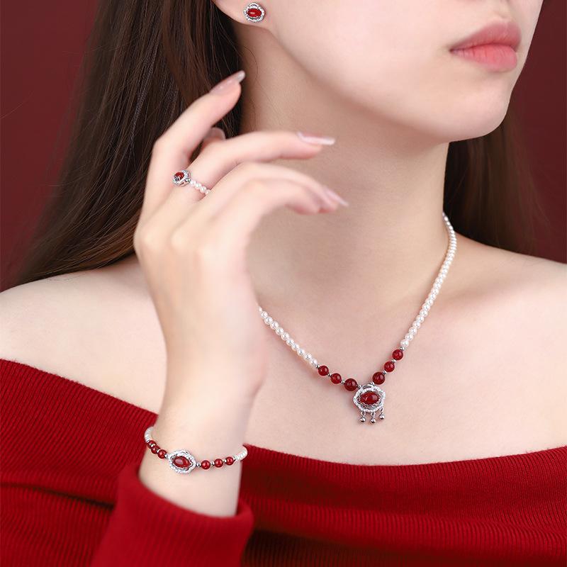 Original Red Agate Ruyi Lock Tassel Necklace Hongyun Jewelry Set