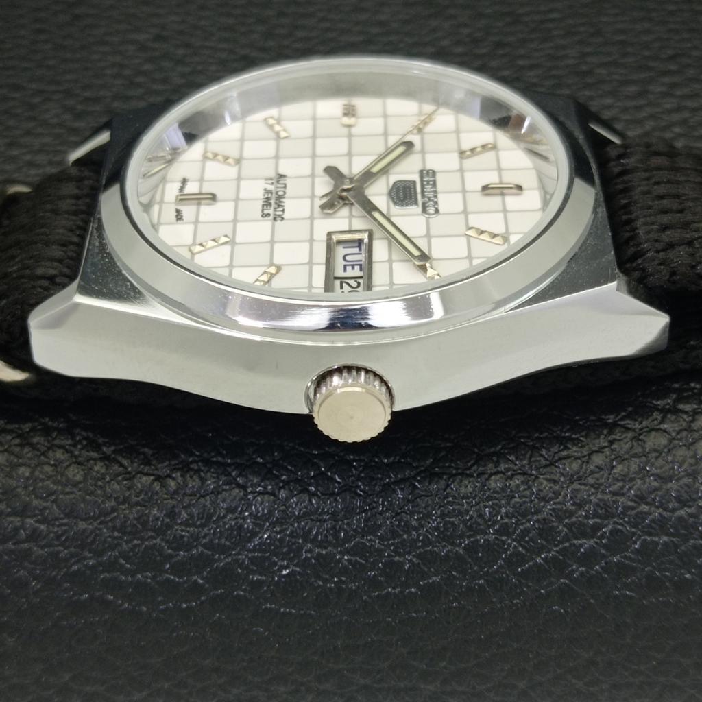 REFURBISHED SEIKO 5 AUTOMATIC MENS WATCH JAPAN MADE WHITE DIAL CUSTOM A440063-2 QV90-a440063