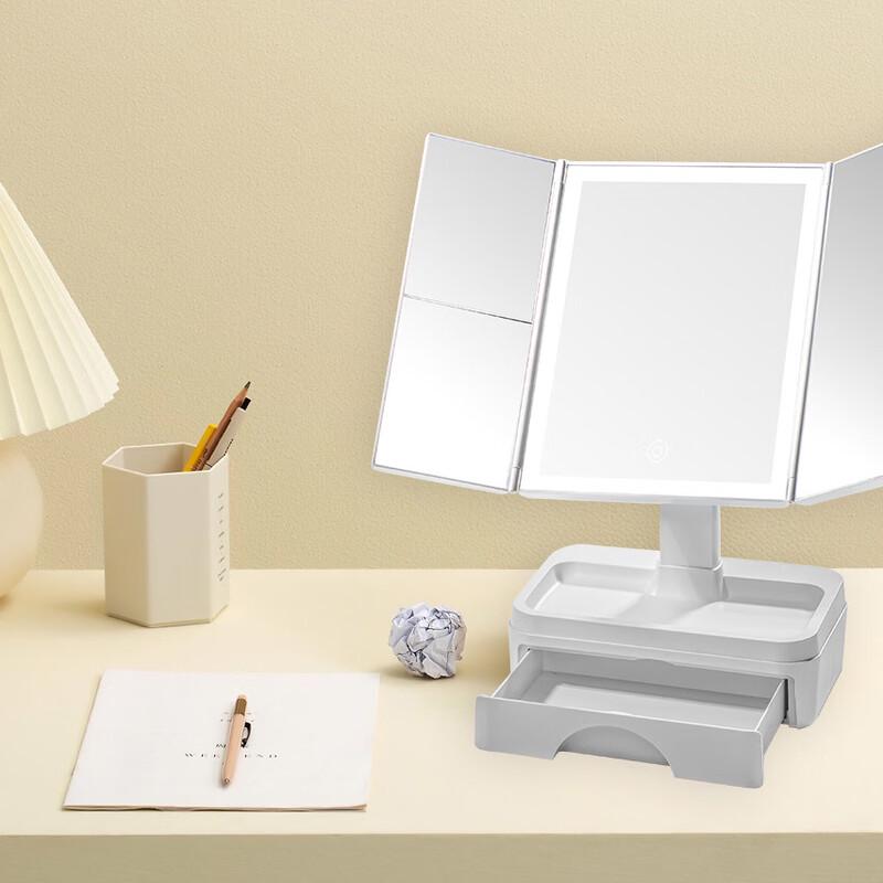 

oeny Foldable Rotatable Desktop Makeup Mirror