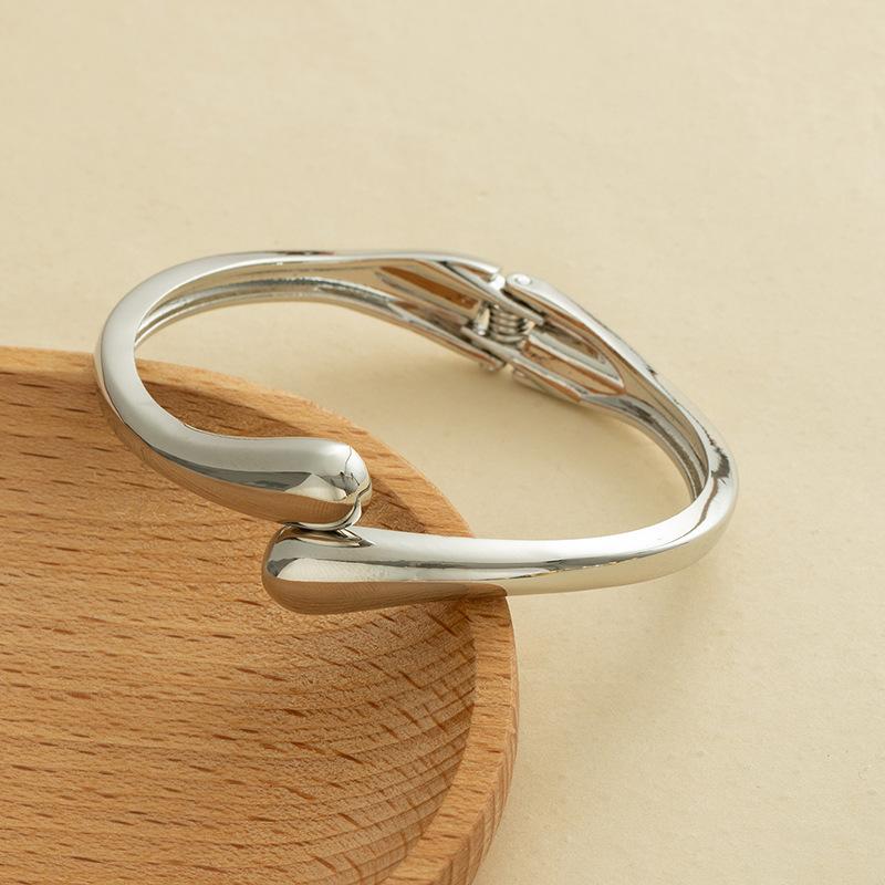 Design-inspired Metal Smooth-textured Open Bracelet, Minimalist Geometric, Individualistic Wide Wristband