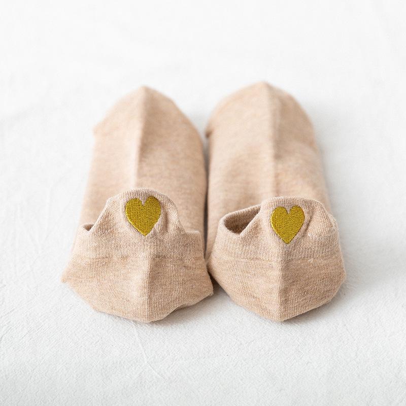 

Женские весенне-летние носки с вышивкой сердечка и невидимой пяткой - Повседневный мультяшный дизайн One Size