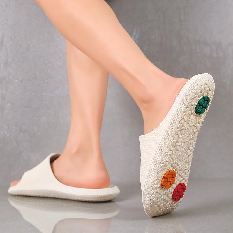 Summer New Flat Heel Sandals Home Indoor Bathroom Slippers Non Slip Rubber Block Design Suitable For Both Men And Women