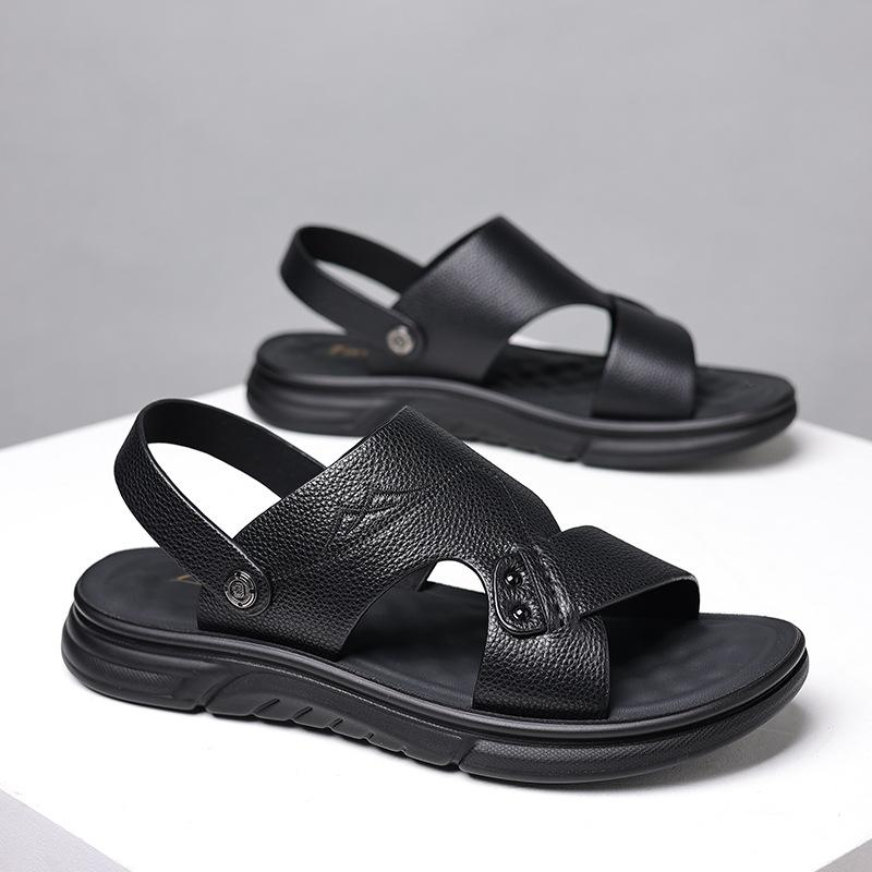 Fashion Designer New Leather Hollowed-out Slip-on Outdoor Beach Men's Sandals Summer Fashion Soft Sole Casual Wear-resistant Man Shoes