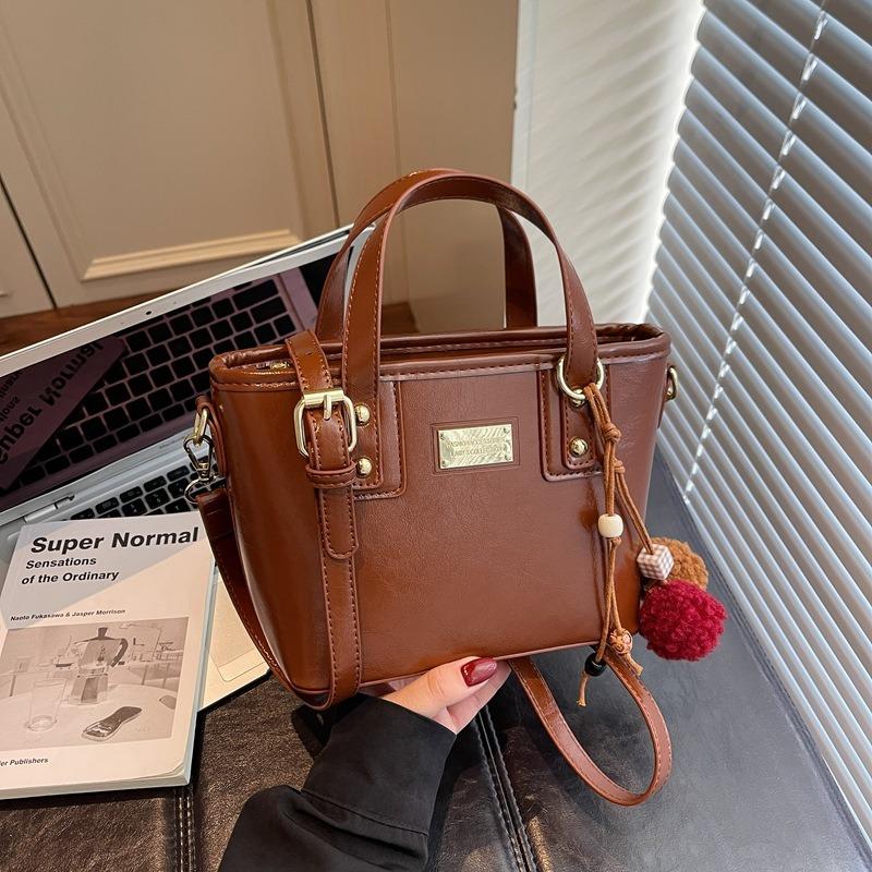High-end Fashion Handbag Retro Bucket Bag Women's Autumn and Winter New Versatile Shoulder Bag Messenger Bag
