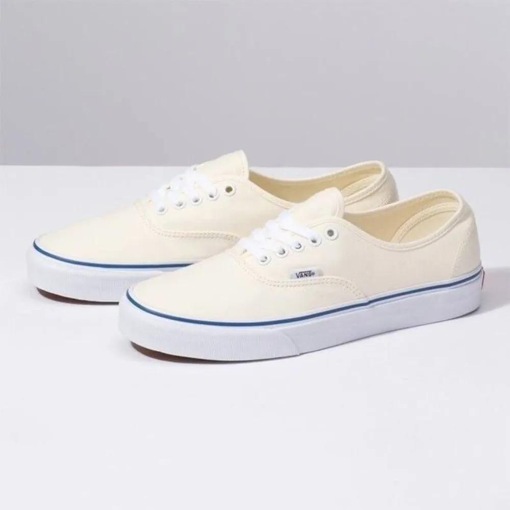 Vans Authentic VN000EE3WHT1 JD 129966 220