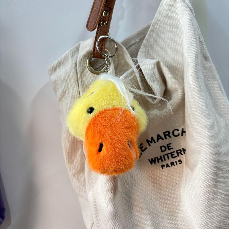 

Милый плюшевый брелок в виде утки, мультяшная мягкая игрушка-кукла, брелок для ключей, милый подвес для сумки, плюшевое подвесное украшение, шнурок для ключей, подарки 1pcs