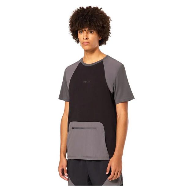Oakley Verve RC Short Sleeve T-Shirt Kangaroo Pocket