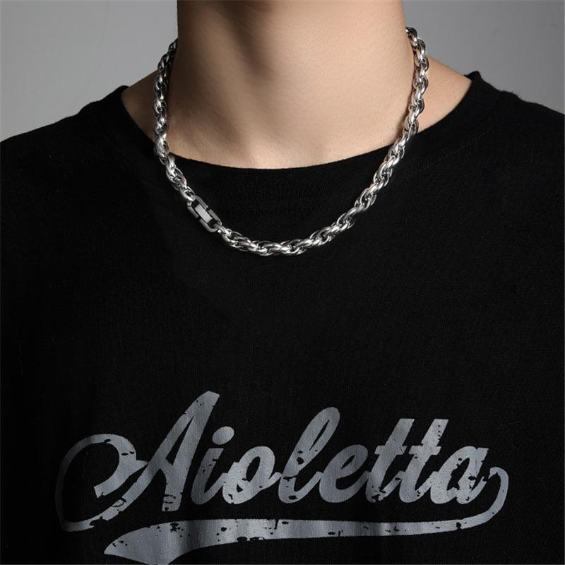Titanium Steel Necklace Male High-end Hip-hop Style Street Trendy Brand Collarbone Chain Cuban Thick Chain Neck Chain Plain Chain Accessories Female