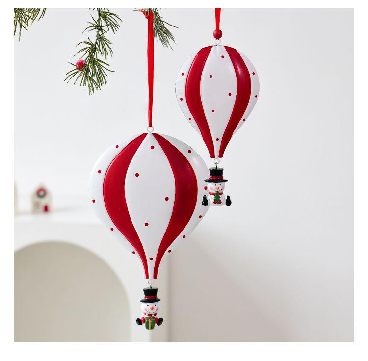 3D Hot Air Balloon Christmas Ornament: Red & Green Hanging Decoration for Holiday Festivities