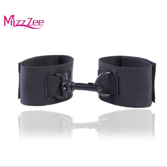 Kajdanki erotyczne Ograniczenie nadgarstków Mankiety na kostkach Dorosła para SM Udostępnianie zabawek erotycznych