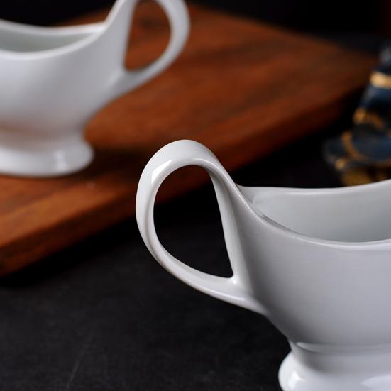 White Ceramic Gravy Boat Sauce Server with Large Pour Spout Non-Slip Bottom Gravy Dispenser for Gravy Salad Dressings