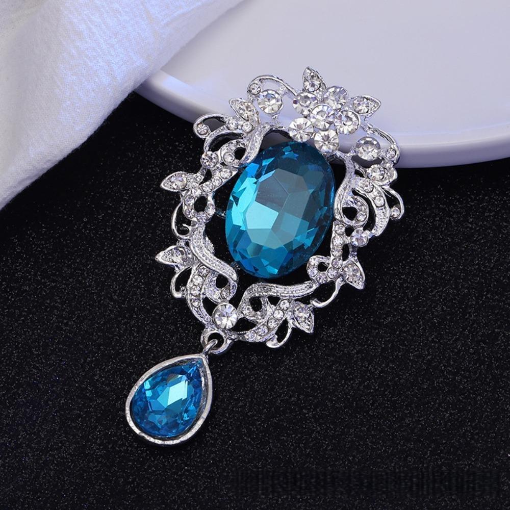 Bouquet Decor Rhinestone Pendant Water Drop Shape Brooch Pins Parts  DIY Crafts