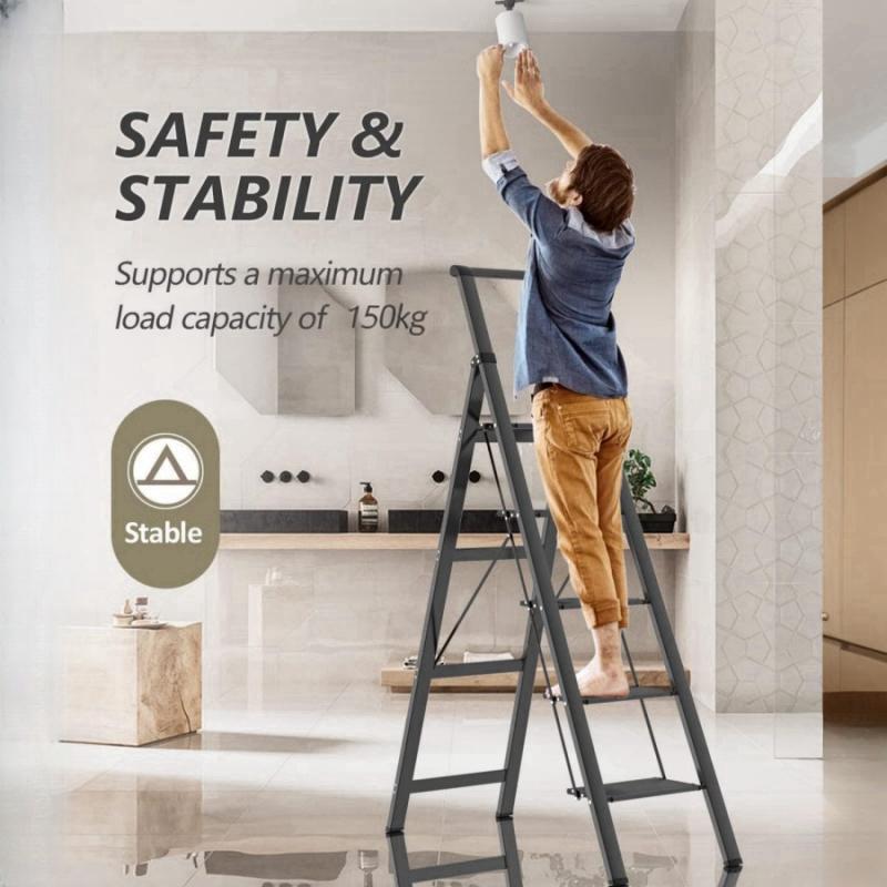 5-Step Ladder with Anti Slip Wide Pedals, Lightweight and Easy To Carry Handle Folding Ladder, Steel Ladder, Suitable for Home and Office Use