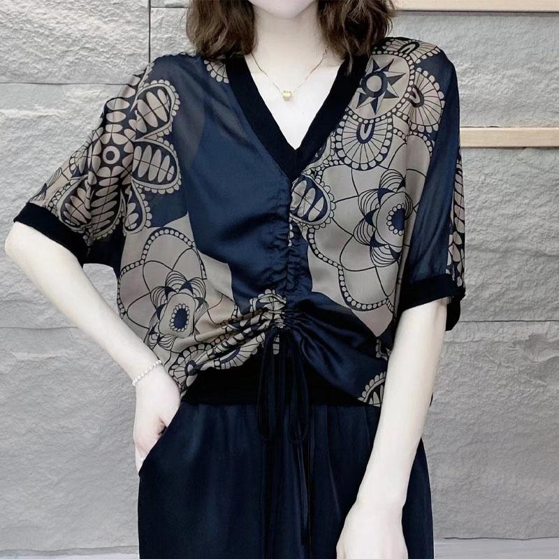 Vintage Fashionable Printed Half Sleeve T-shirt for Female Casual Loose V-Neck Shirring Pullovers Tops Summer Women's Clothing