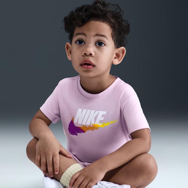 Nike Toddler T-Shirt & Shorts Set