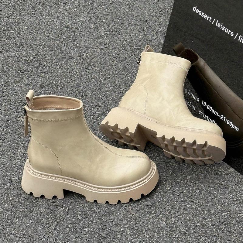 Plateau-Martinschuhe Damen Herbst und Winter Schwarze Lederstiefel Kurze Stiefel Vielseitige Kleine Dünne Stiefel Innenliegende Absatzschuhe