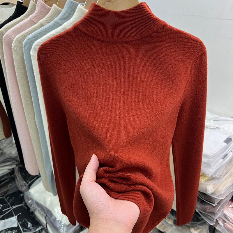 Šik červený angorový pletený svetr: Dámský top slim fit s polovyvýšeným krkem na podzim/zimu