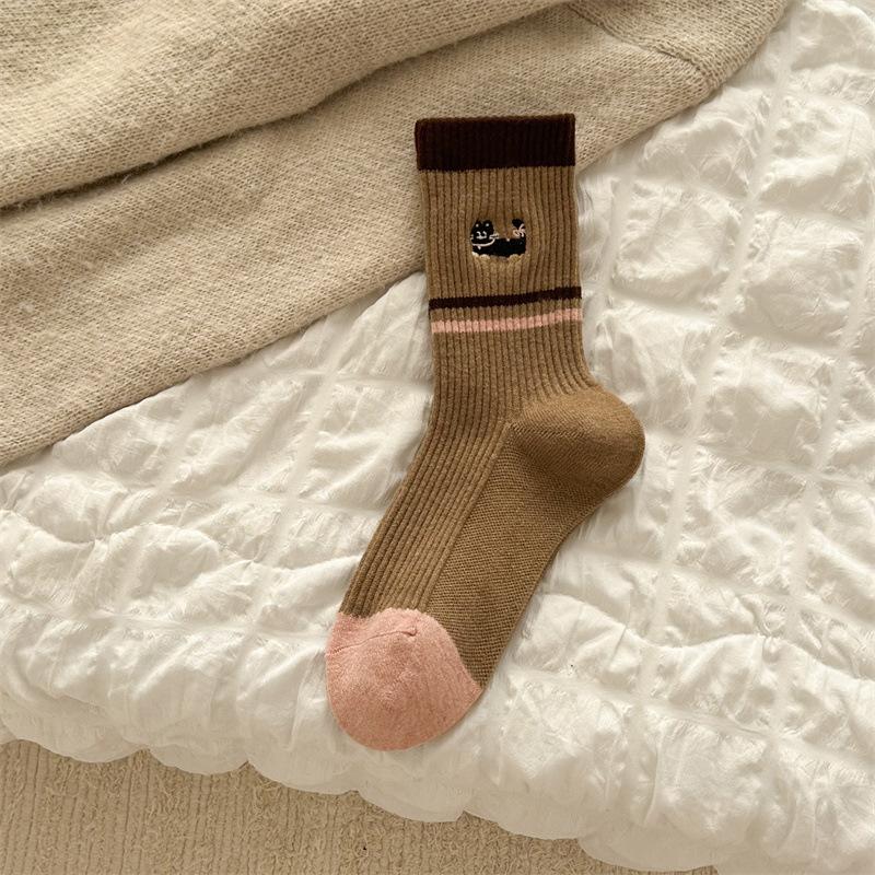 Women's Autumn and Winter Wool Mid-calf Socks in A Color-blocked Cartoon Cute Boneless Striped Warm Long Sock
