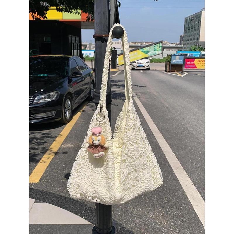 Zhao Ruth Has the Same Water-soluble Lace Tote Bag, Summer Gentle Fairy Large-capacity One-shoulder Idyllic Handbag.