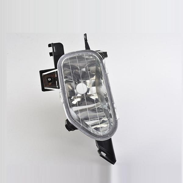 Ein Paar 33951-S9A-003 und 33901-S9A-003 Nebelscheinwerfer passt für Honda CR-V Modelle 2002-2004.