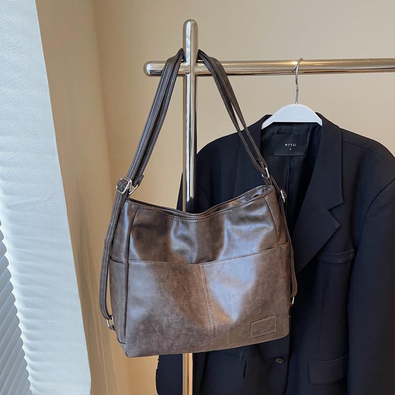 

Elegant Pu Material Vintage Tote Bag For Women With Spacious Interior And Trendy Design Coffee No Pendant