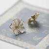 French Gentle Enamel Clip On Earrings for Women High Quality Elegant White Gardenia Flower Pierced Earring Party Jewelry Gifts