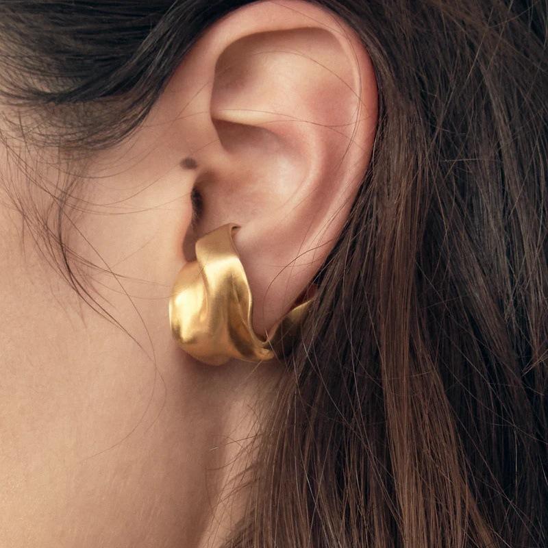 Irregular Texture Pleated Ear Bone Clip Fashion Personality Niche Design High-End Ear Clip Women