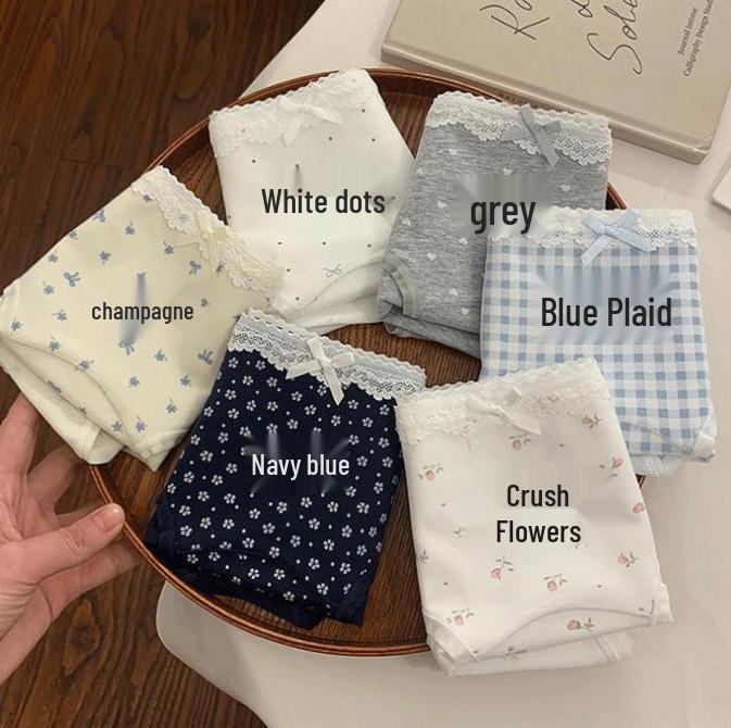 

10A Antibacterial Floral Mid-Rise Women s Cotton Briefs with Extended Breathable Crotch White Polka Dots