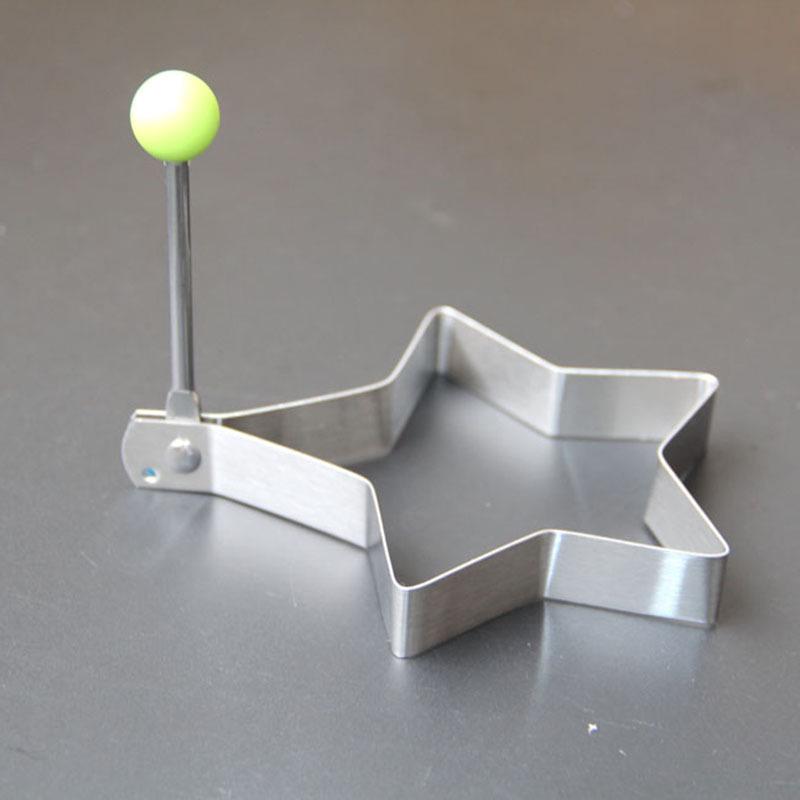 Forma ze stali nierdzewnej w kształcie serca do jaj sadzonych i w koszulkach