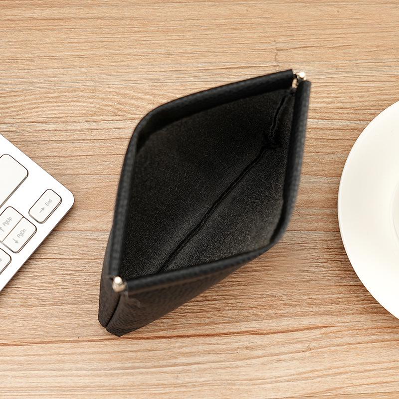 Lychee Pattern Mini Coin Purse: Women's Spring Closure Pouch for Coins, Keys, Cards, and Lipstick.