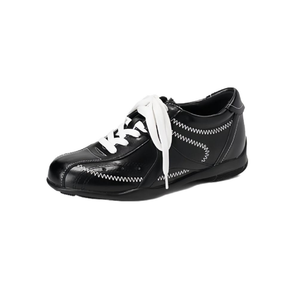 Retro feet small low-top board shoes women's autumn 2025 new fashion versatile student sports and leisure moral training shoes