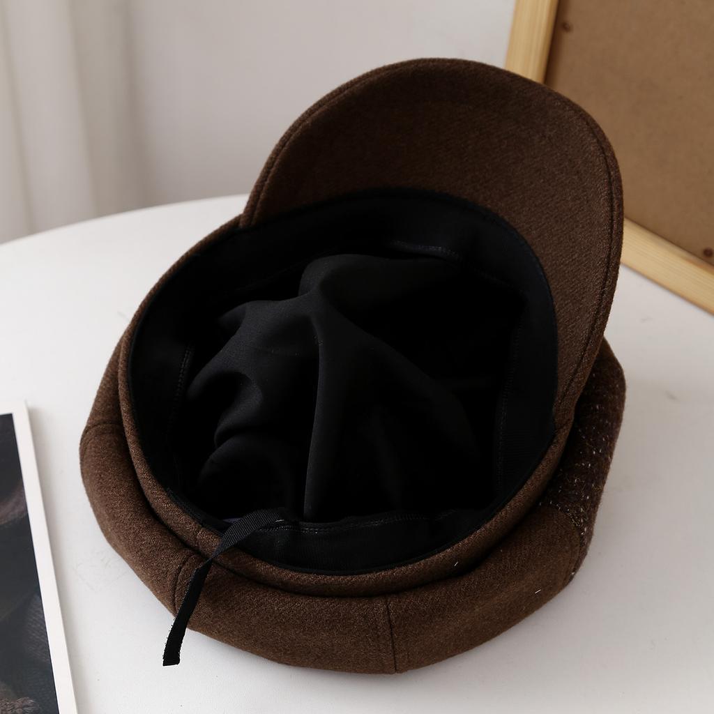 Winter Newsboy Cap Beret for Women Thickened Octagonal , Cold-Proof Painter Style Hat, Vintage Warm Keep Winter Headwear New