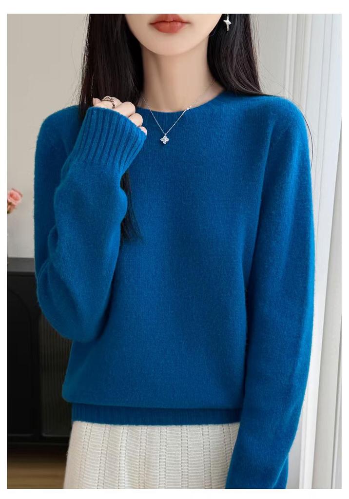 Women's 100% Pure Wool Round Neck Long Sleeve Sweater - Autumn/Winter Casual Loose Fit, Warm and Soft Base Layer.