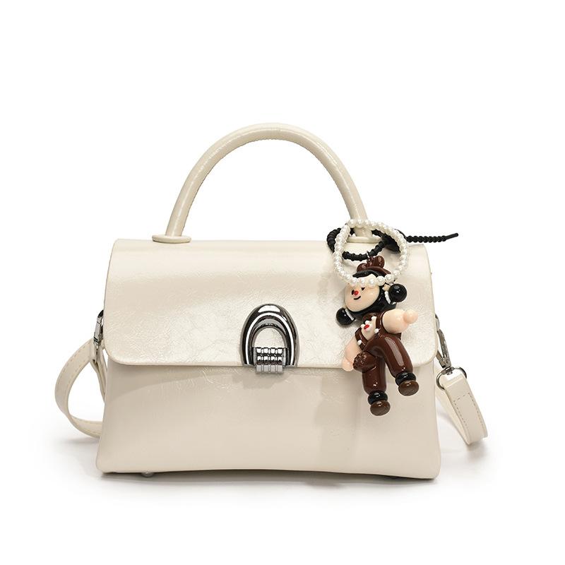 2025 new ins simple oil wax leather solid color portable small square bag femininity versatile commuter style messenger bag bag