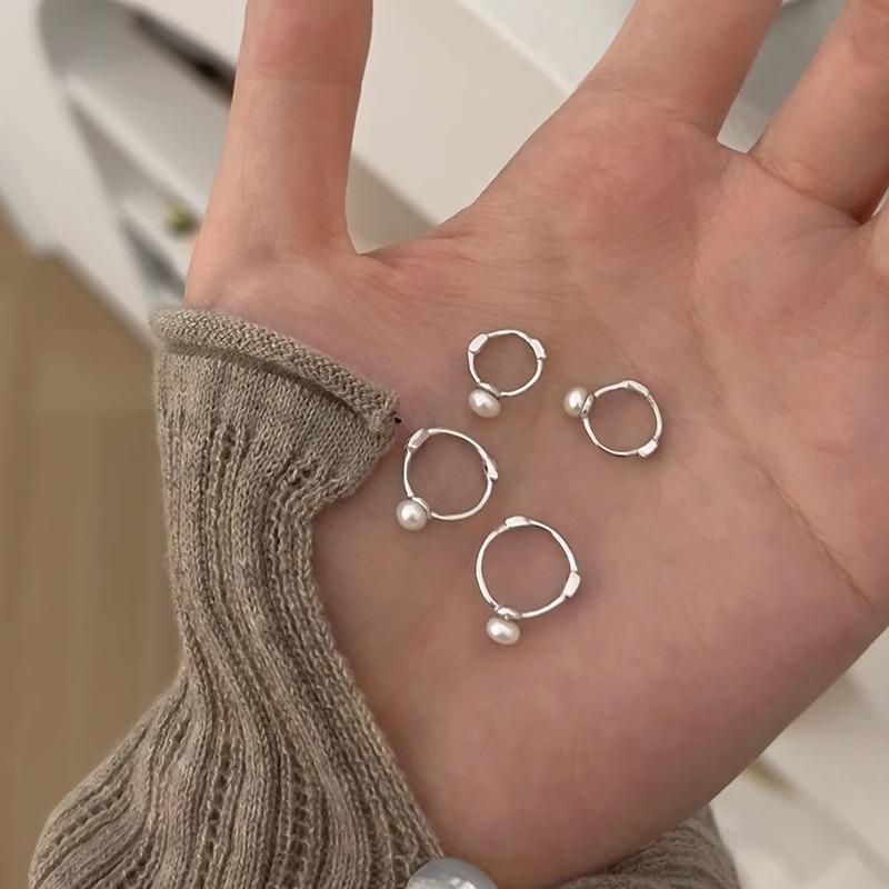 Simple Sweet Pearl Earrings Female Design Sense of Raising The Ear Holes Ear Bone Nail Temperament Ear Buckle Compact Earrings