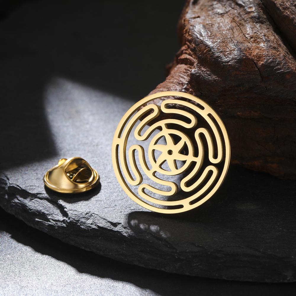 Dawapara Wheel of Hecate Brooch Pins Ancient Greek Moon Goddess Wicca Symbol Magic Strophalos Talisman Stainless Steel Jewelry