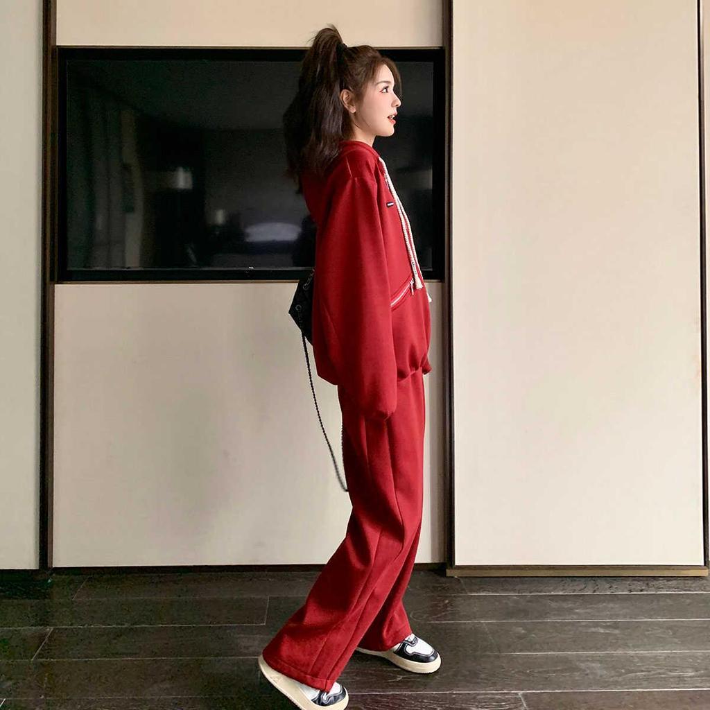 Women's Red Casual Sports Sweater & Wide-Leg Pants Set, 2024 Korean Style, Age-Reducing, Perfect for Spring/Autumn.