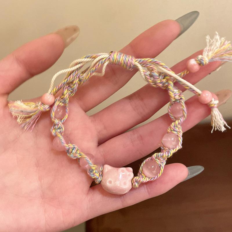 Farbiges Seil handgewebtes Keramikarmband schlichtes und niedliches KT-Katzen-Design Armband Mode süßer College-Stil Schmuck Frauen