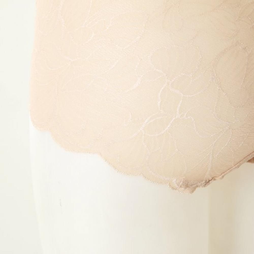 Wacoal Jacquard Pattern Hemline Panty Wpt3811