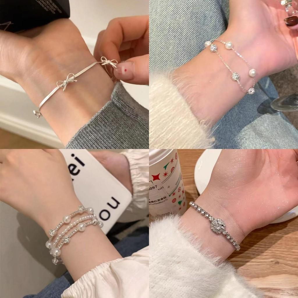 Handcrafted Unique Turquoise Alloy Bracelet Delightful Cute Style For Women