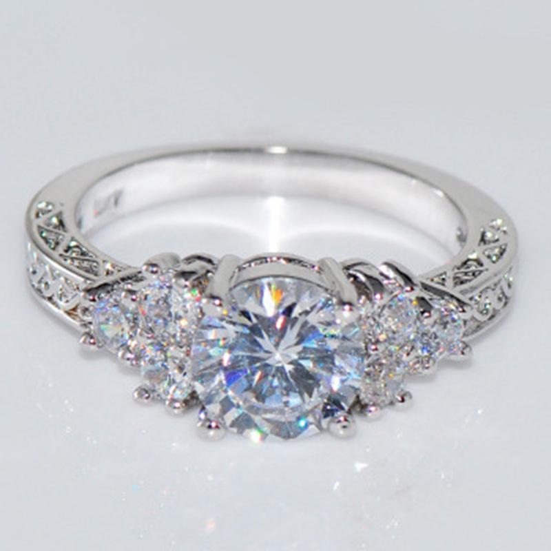 Chenrui Elegant Eight Hearts & Arrows Zircon Ring - Popular European & American Engagement Jewelry