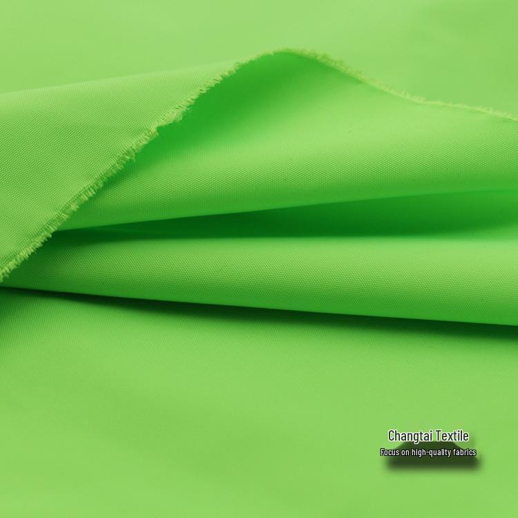 Polyester 150D Imitation Memory Coated Twisted Windbreaker Jacket Fabric