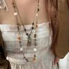Colier retro medieval cu monede vintage și mărgele franjurate, stil etnic retro feminin, lanț lung pentru pulover multi-elemente cu pietriș