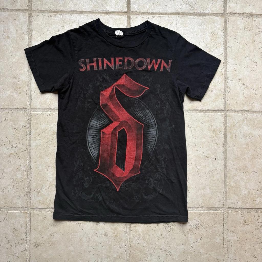 Y2K 2000’s Shinedown Band Black Small T Shirt Rock Music Tour