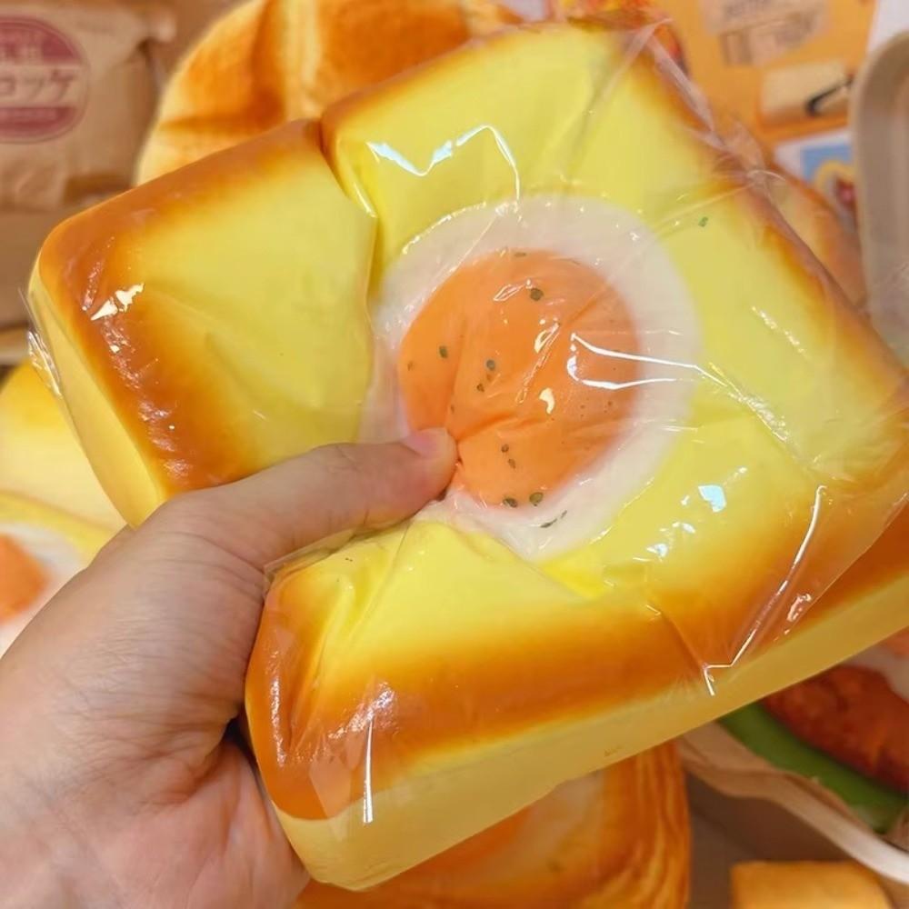 3D Realistic Fried Egg Toast Toy Stretchable Realistic Food Toy New Hand Relax Toy Stress Relief