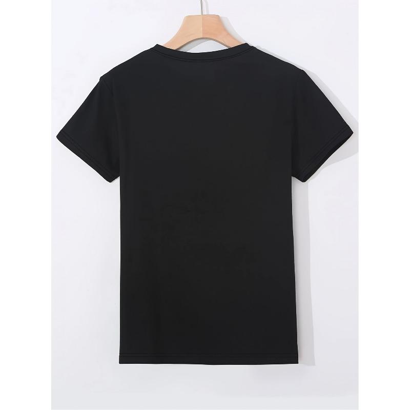 Casual Loose Round Neck T-Shirt for Women Featuring a Floral Heart Print, Suitable for Japanese And Korean Fashion Styles